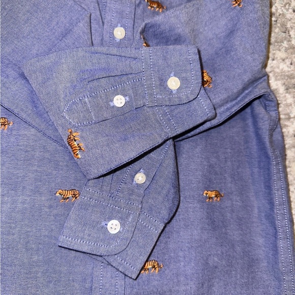 Janie and Jack Boys Tiger Embroidered Oxford Shirt - Picture 10 of 12